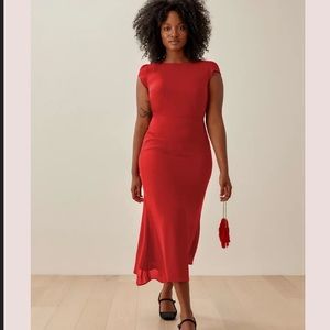 Reformation Scarlet Cap-Sleeve Fitted Midi Dress